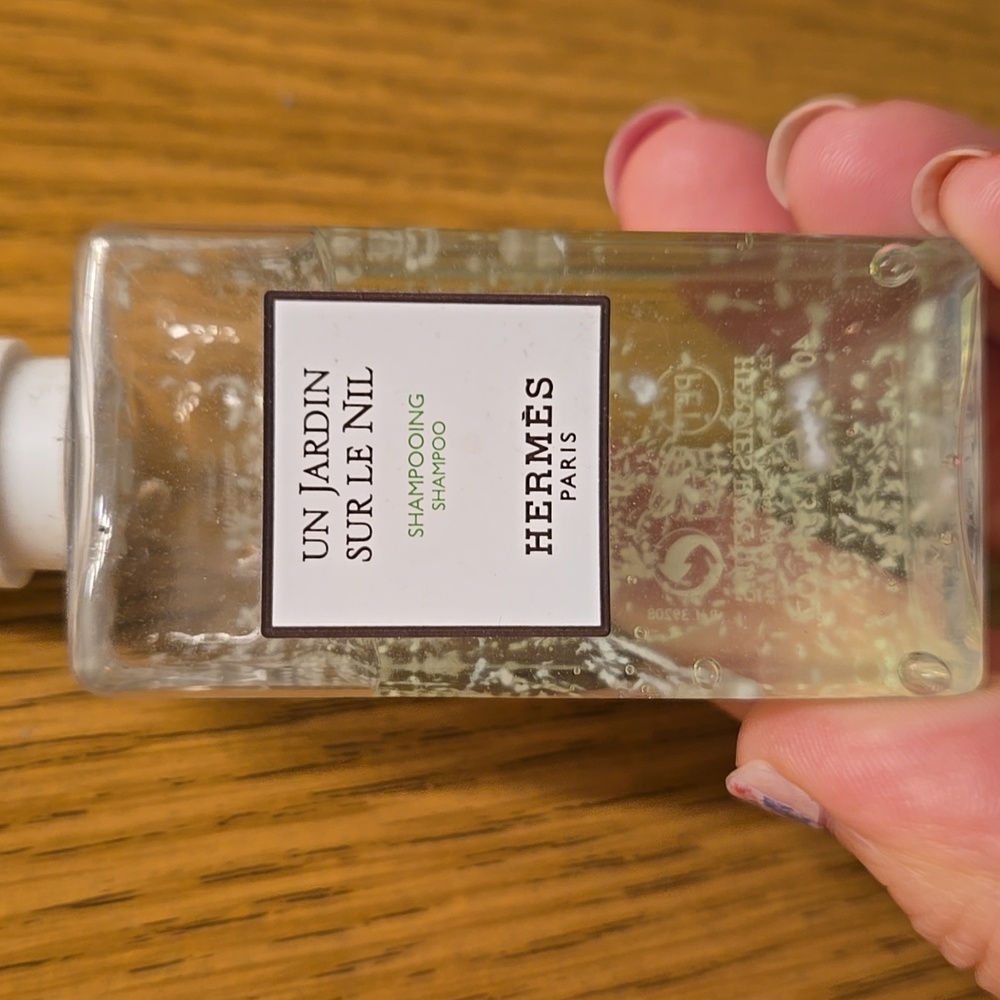 Hermes Travel Sizes - Conditoner, Shower Gel, Body Lotion - Picture 8 of 9